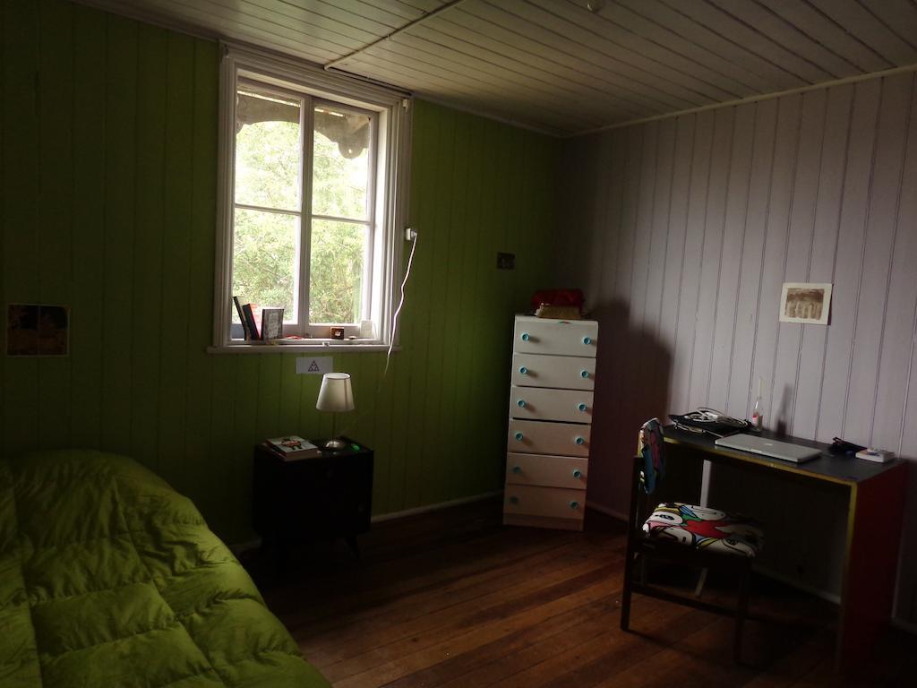 Hostal Faro Azul 瓦尔帕莱索 客房 照片